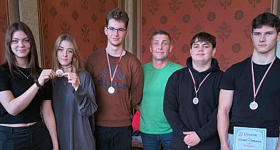 Grubno ograło szkoły z Chełmna-97160