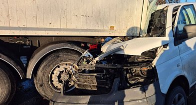 Wypadek na drodze powiatowej w Unisławiu – śliska jezdnia utrudniała ruch-97962