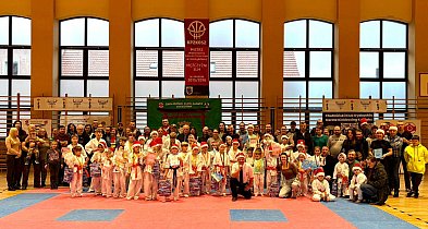 Wspaniała atmosfera na Gwiazdkowym Turnieju Kyokushin Karate KENBUKI-98766