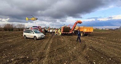 Poważny wypadek podczas prac rolnych w Bągarcie-98830