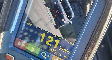 Jechał 121 km/h na „siedemdziesiątce"- stracił prawo jazdy i słono zapłacił