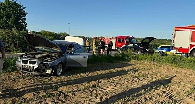 Kolizja w Starogrodzie Dolnym i interwencja z udziałem Policji w Chełmnie