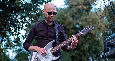 FREE STAGE na 9 Hills Festival 2026!  Zgłoś się i zagraj na naszej scenie!