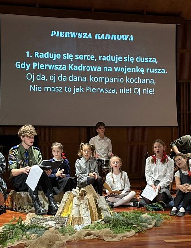 Tak było na wspólnym śpiewaniu w Państwowej Szkole Muzycznej w Chełmnie-97331