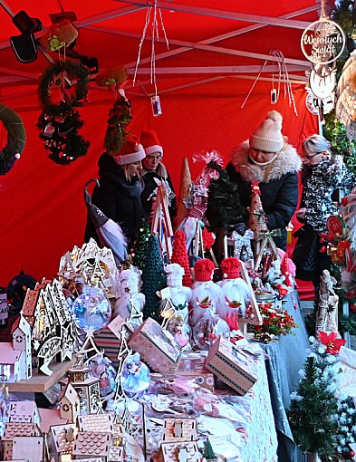 Magia świąt w Stolnie. Gminny Jarmark Bożonarodzeniowy za nami-98511