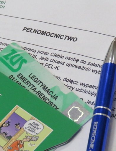 Senior może sam załatwiać spraw w ZUS-ie, może udzielić pełnomocnictwa-98779