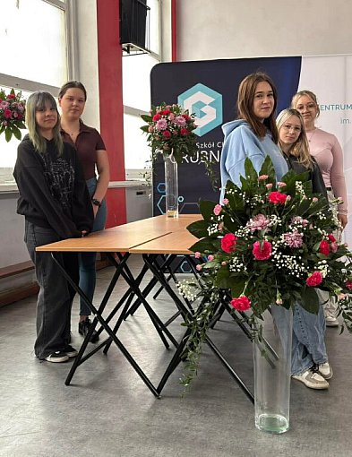 Gdy kwiaty mówią „dzień dobry” – florystyczna przygoda w Grubnie