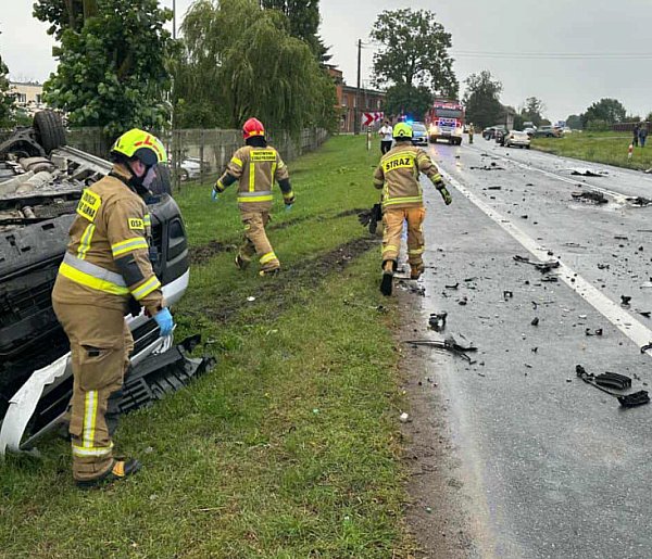 Wypadek na DK91 w Grubnie. Są poszkodowani!-95493