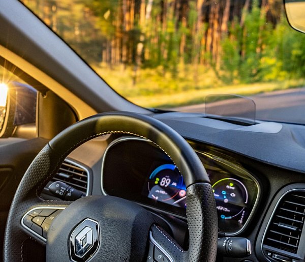 Masz to auto w garażu? Producent natychmiast wzywa na kontrolę!-95582