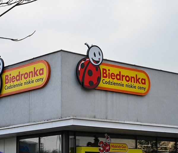 Biedronka publikuje ostrzeżenie. Sprawdź, czy masz ten towar w domu-97381