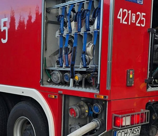 Nocny pożar samochodu przy ul. Słonecznej w Chełmnie-97487