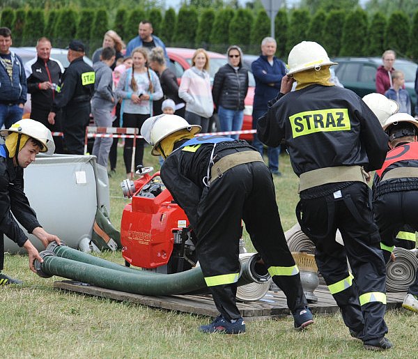 Nowe zniżki dla setek tysięcy Polaków. W grę wchodzi tańsze paliwo, kolej...-97971