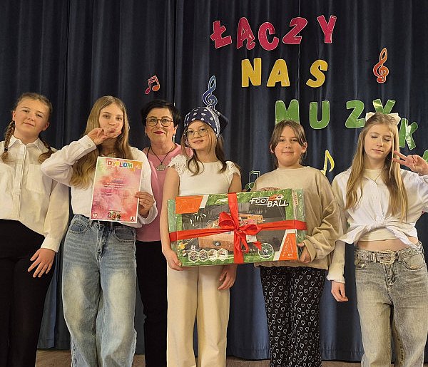 Mamy II miejsce na Festiwalu Piosenki Dziecięcej i Młodzieżowej