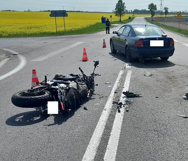 Ranny w wypadku motocyklista trafił do szpitala
