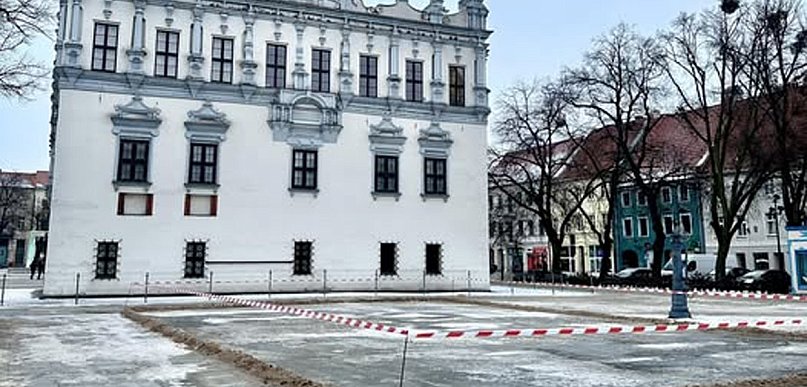 Być może część z Was zastanawia się, co właśnie powstaje na Rynku…