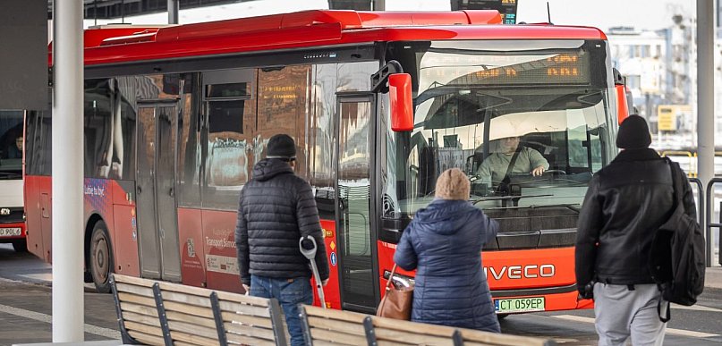 140 tysięcy połączeń autobusowych w regionie