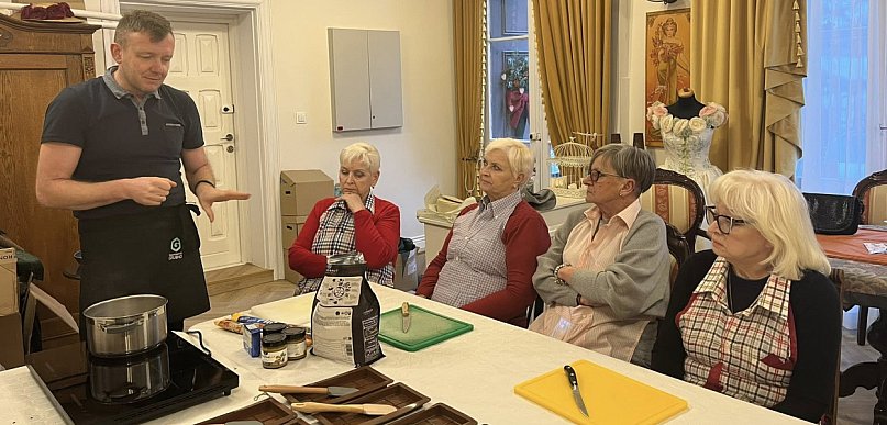 Spotkania klubu seniora ”Drzewo-(od)ziomki”