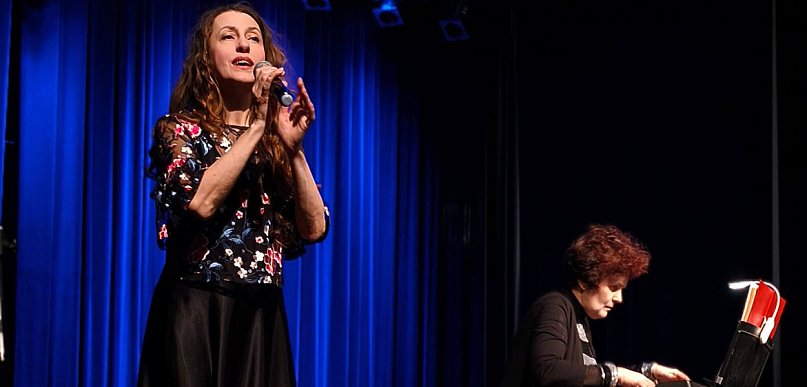 Wczorajszy dzień w naszej Bibliotece był prawdziwą ucztą dla ducha