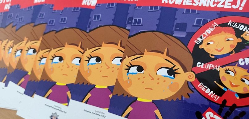 Policjanci z Chełmna uczą młodzież, jak reagować na przemoc rówieśniczą