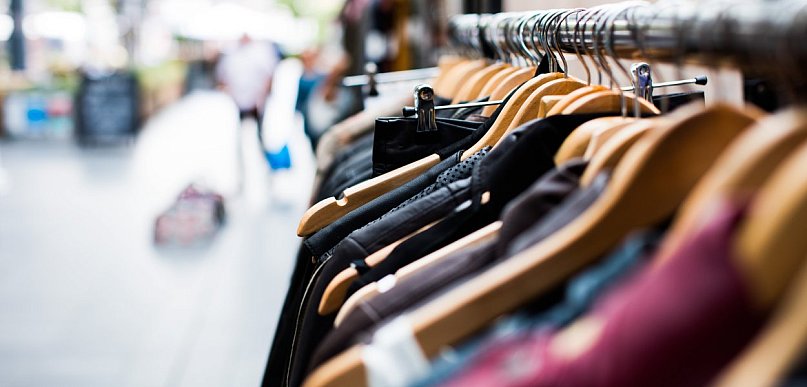 Moda z drugiego obiegu pasująca do codzienności