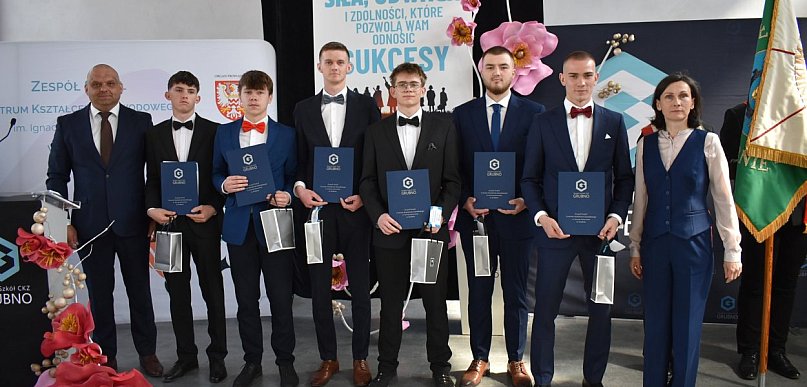 To był wielki dzień dla absolwentów ZS CKZ w Grubnie
