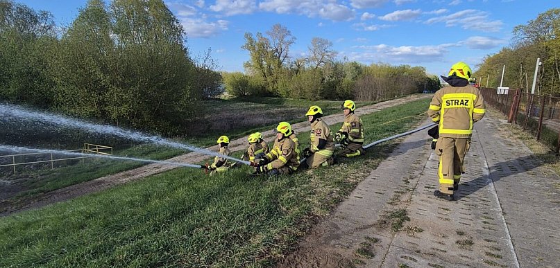Aktywny początek tygodnia strażaków!