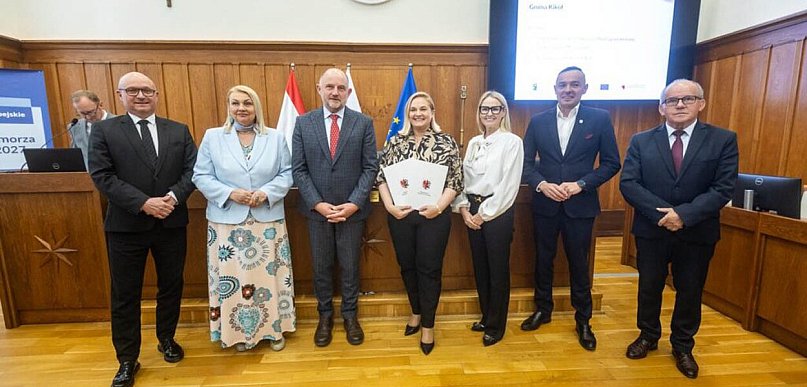 Umowy FEdKP: miliony na integrację społeczną