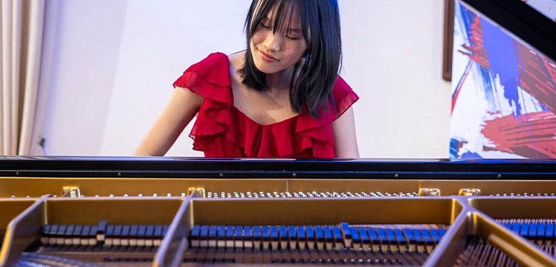 Młodzi pianiści grają w Szafarni