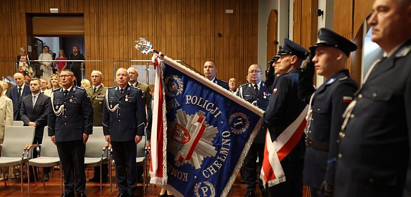 27 policjantów z awansami. Uroczyste obchody Święta Policji w Chełmnie