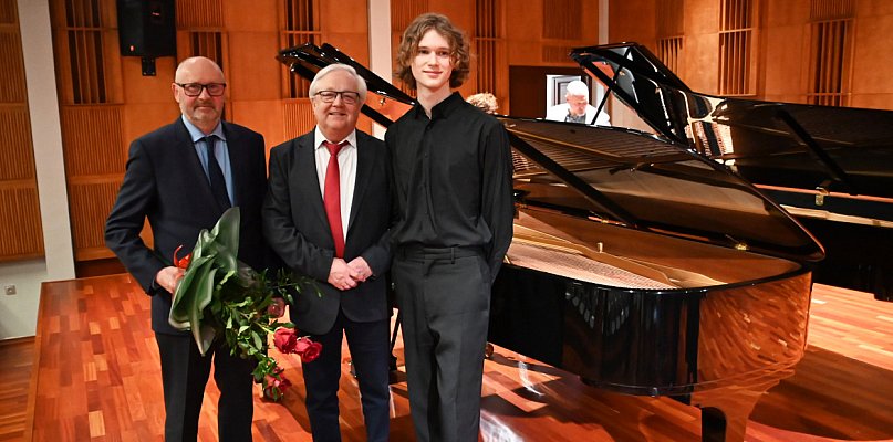 "Królewski" instrument na chełmińskiej scenie. Recital Jana Widlarza