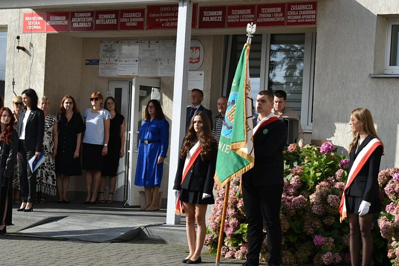 Z uśmiechem rozpoczynamy nowy rok szkolny w ZS CKZ