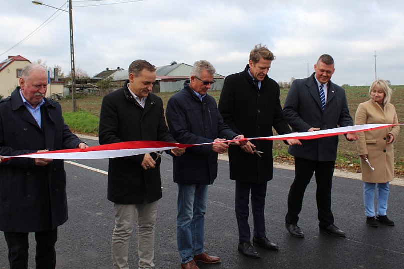 Otwarcie drogi powiatowej Lisewo-Mgoszcz po przebudowie