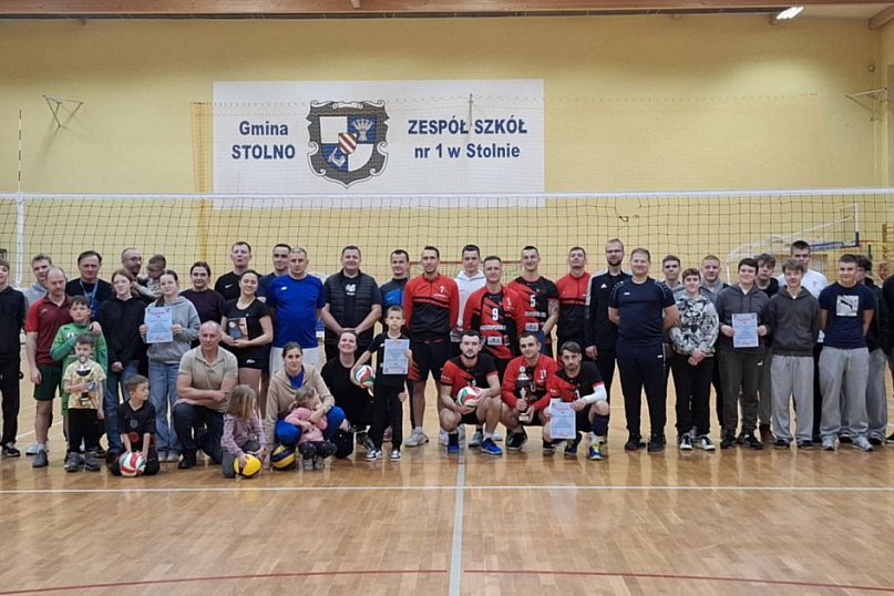 Mikołajkowy Charytatywny Turniej Piłki Siatkowej