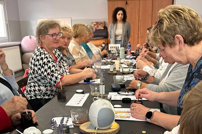 Tak było na warsztatach z aromaterapii dla seniorów