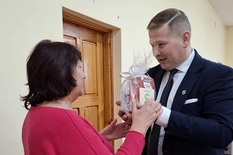 Odwiedziny w klubie seniora