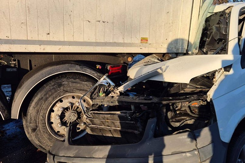 Wypadek na drodze powiatowej w Unisławiu