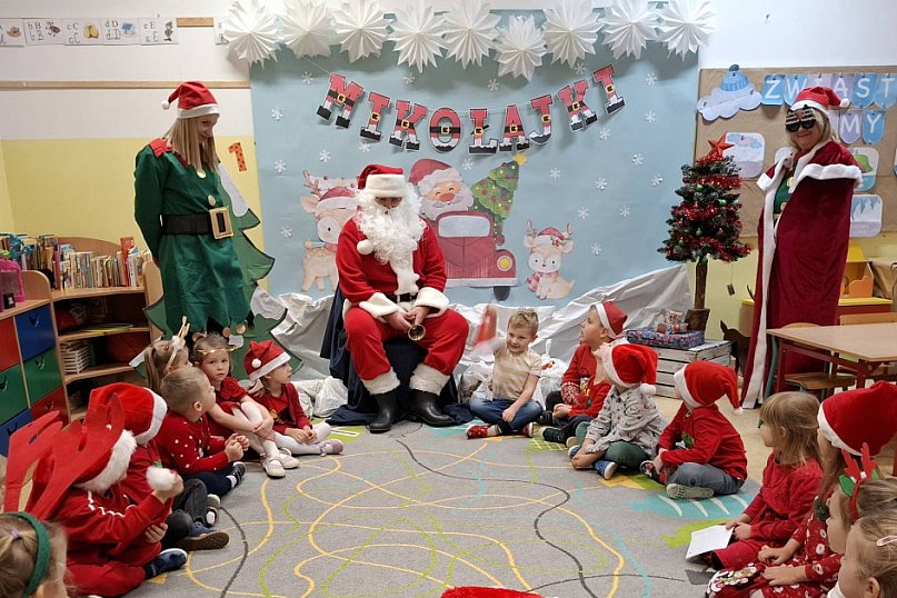 Wesołe odwiedziny Mikołaja