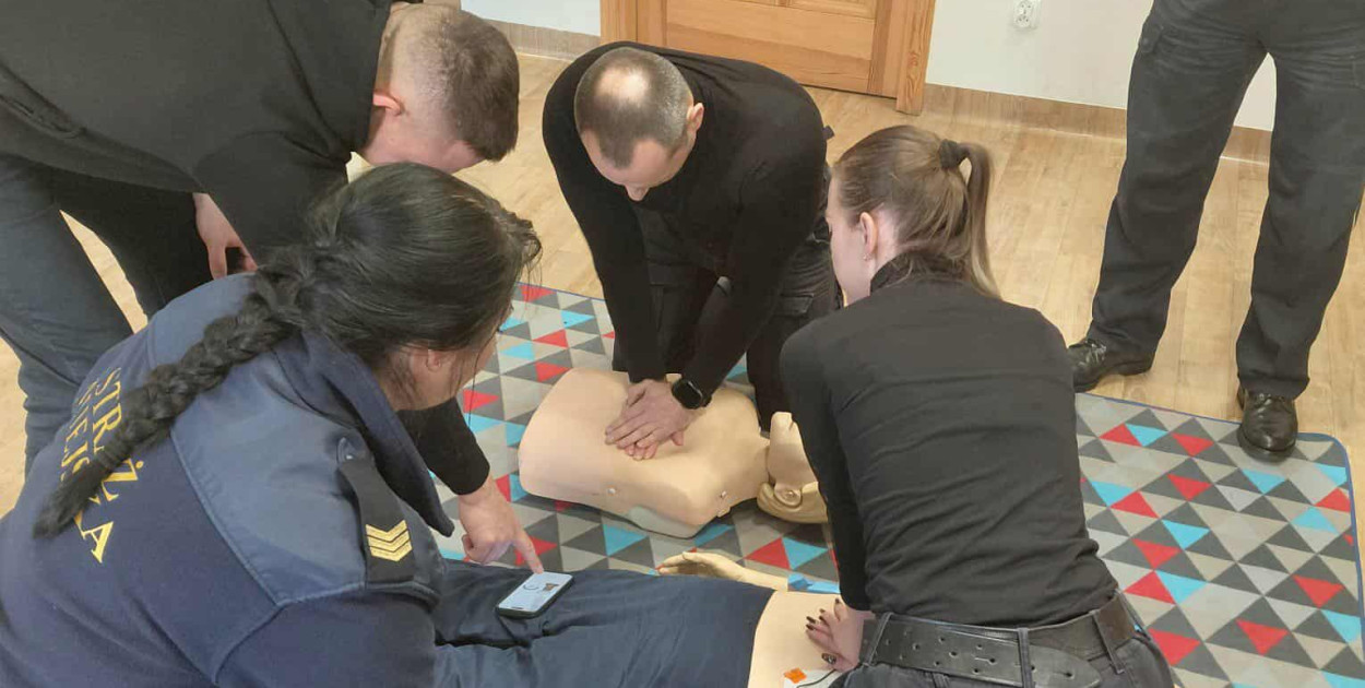 Szkolą się cyklicznie i doskonalą swoje umiejętności