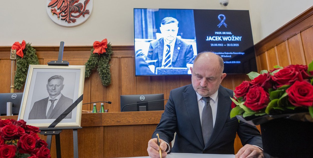Sejmik i zarząd województwa żegnają prof. Jacka Woźnego