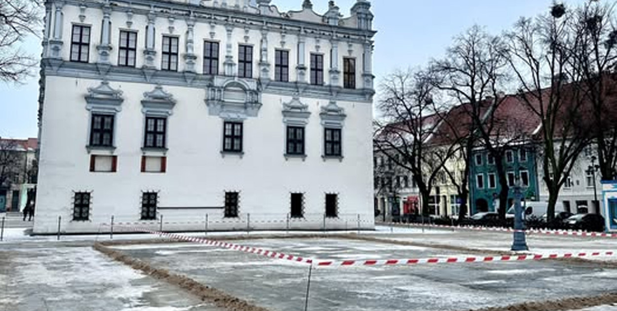 Być może część z Was zastanawia się, co właśnie powstaje na Rynku…