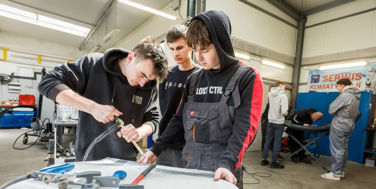 Zawodowcy z marszałkowskim wsparciem