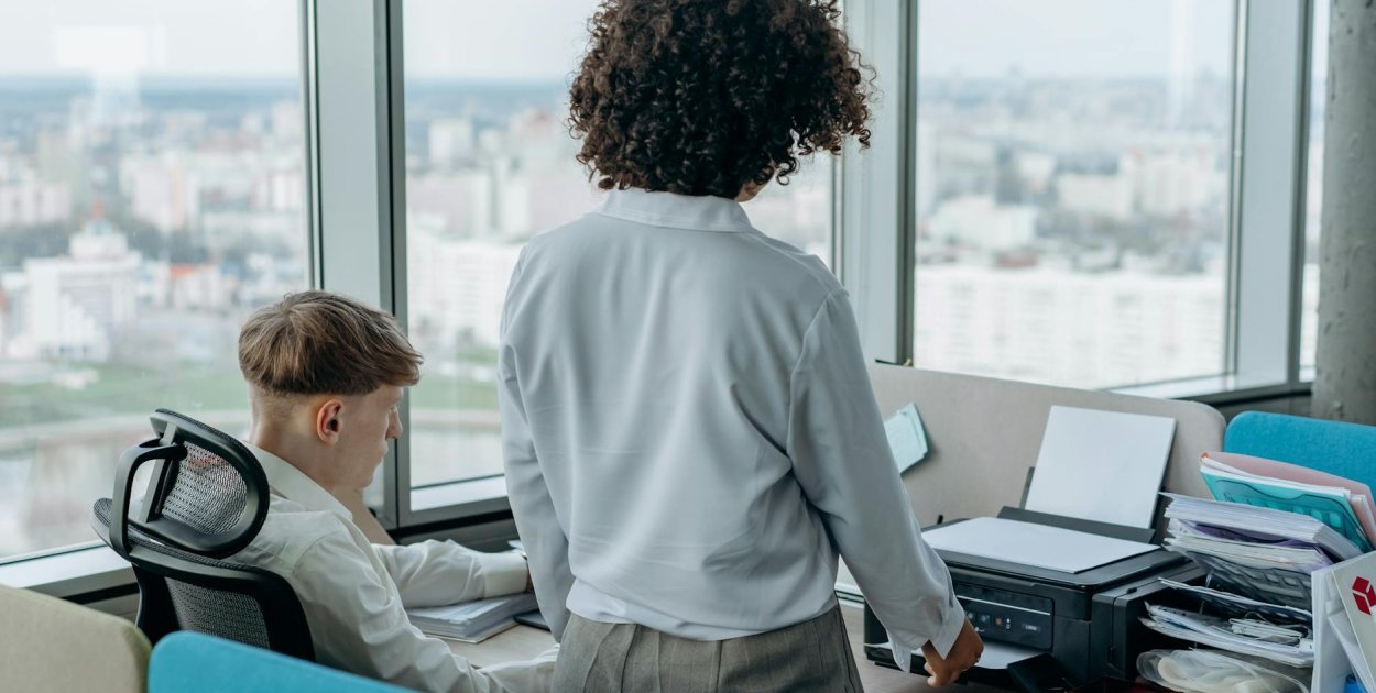 Ekologia i oszczędność w biurze. Jak drukować odpowiedzialnie i wydajnie?