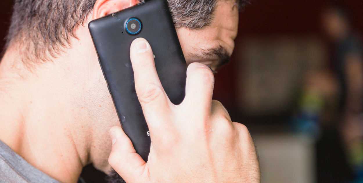 Z Polski znika kultowa sieć komórkowa. Co dalej z numerami?