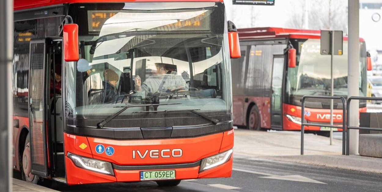 Nasze autobusy z tytułem Międzymiastowy Bus Roku 2026