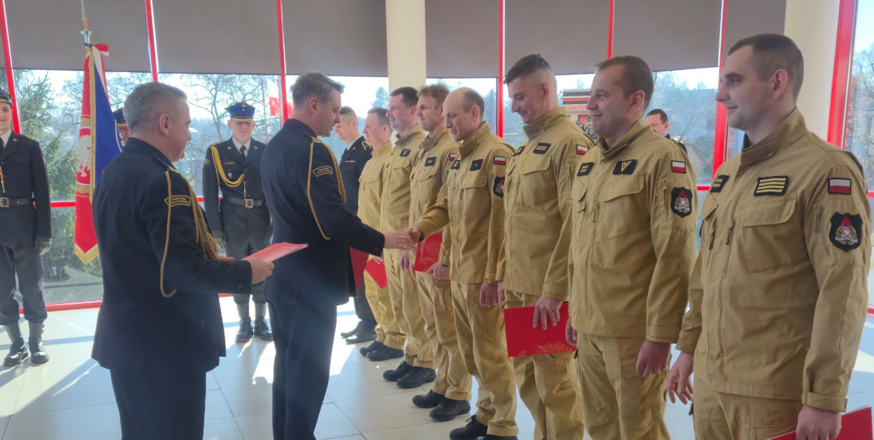 Uroczysta zbiorka w KP PSP w Chełmnie