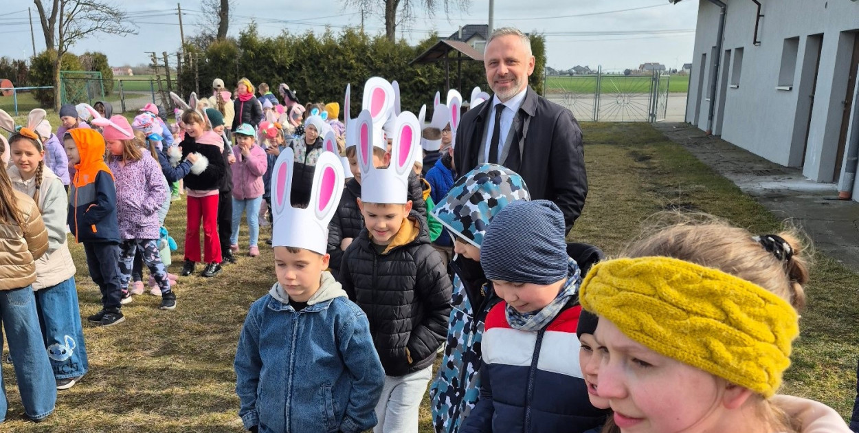 Spotkanie z jajem na polanie