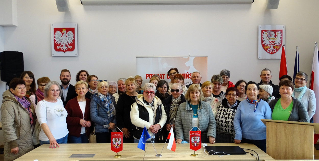 Powiat Chełmiński prowadzi działania włączające seniorów do aktywnego życia