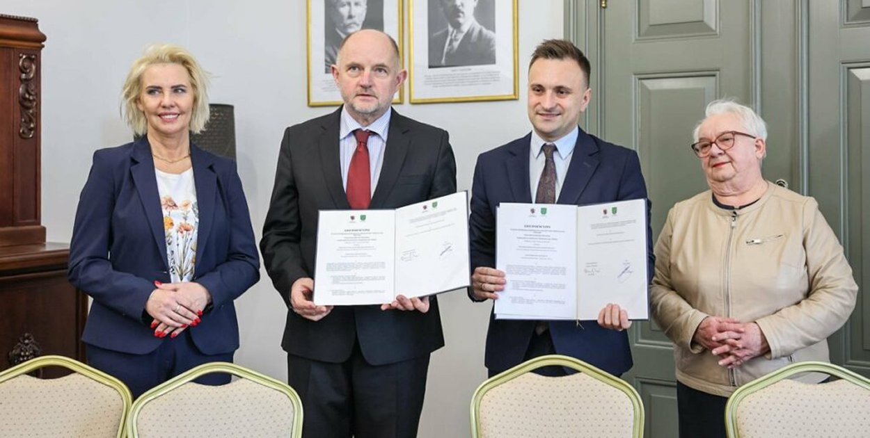 Zespół dworski w Brąchnówku – przyszłe promujące tożsamość regionalną...